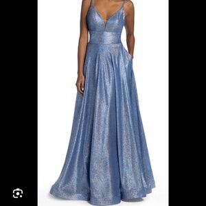 NEVER WORN CAMILLE PROM DRESS